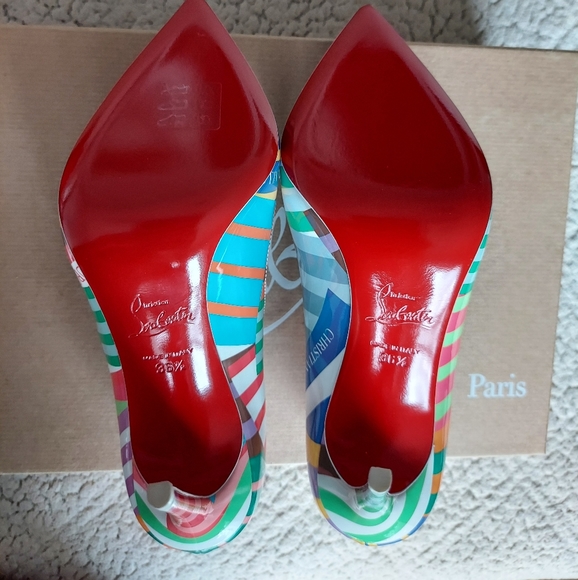 NIB Christian Louboutin Grand Bain Heels - Picture 10 of 11